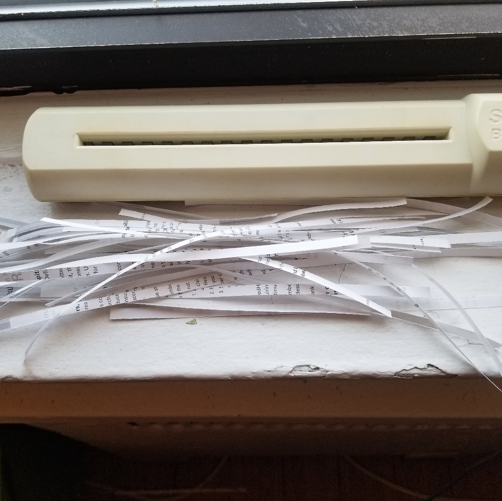 Fellowes ShredStik Paper Shredder Confetti Maker